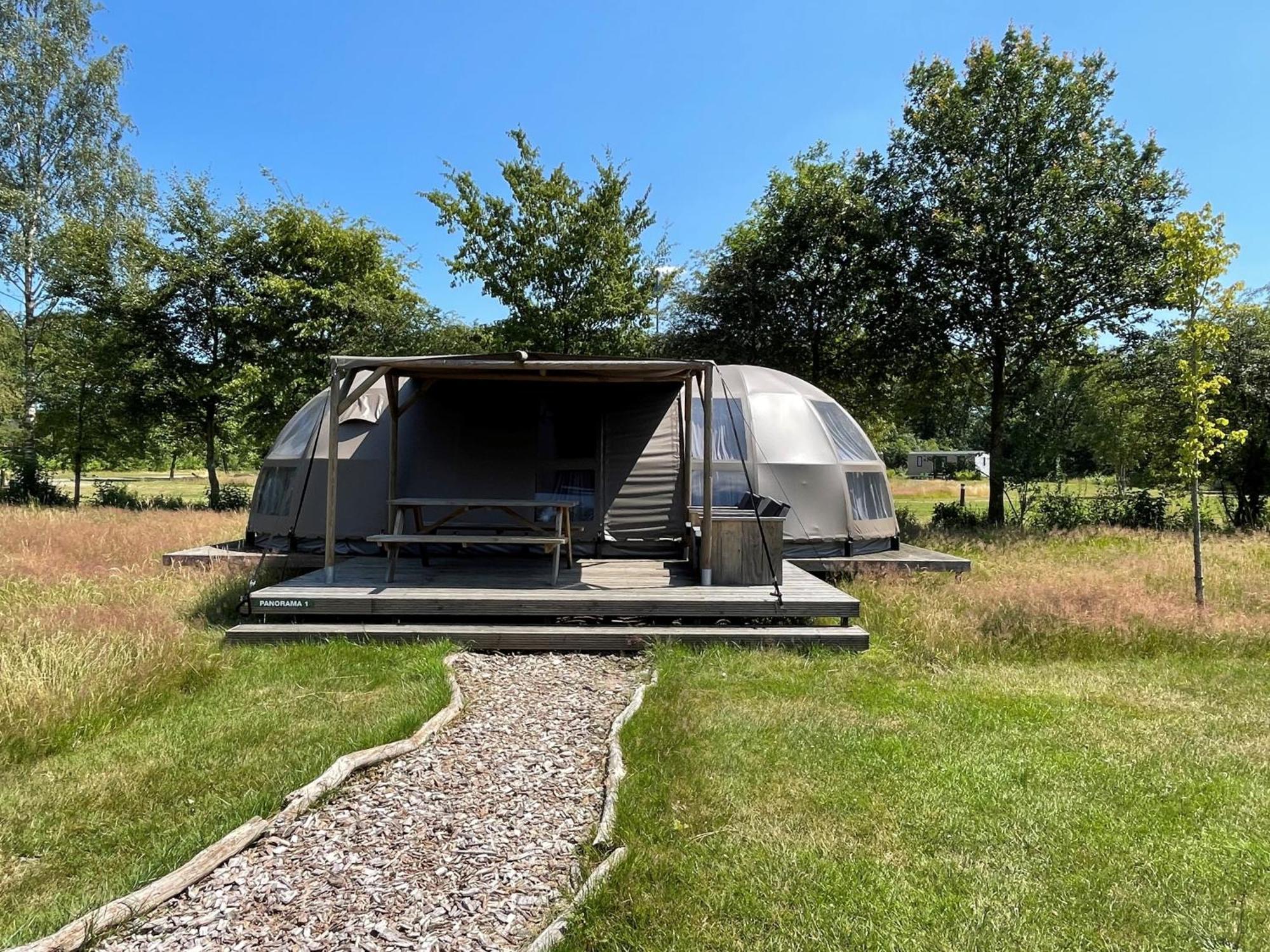 Camping De Reeenwissel Hoogersmilde Екстериор снимка